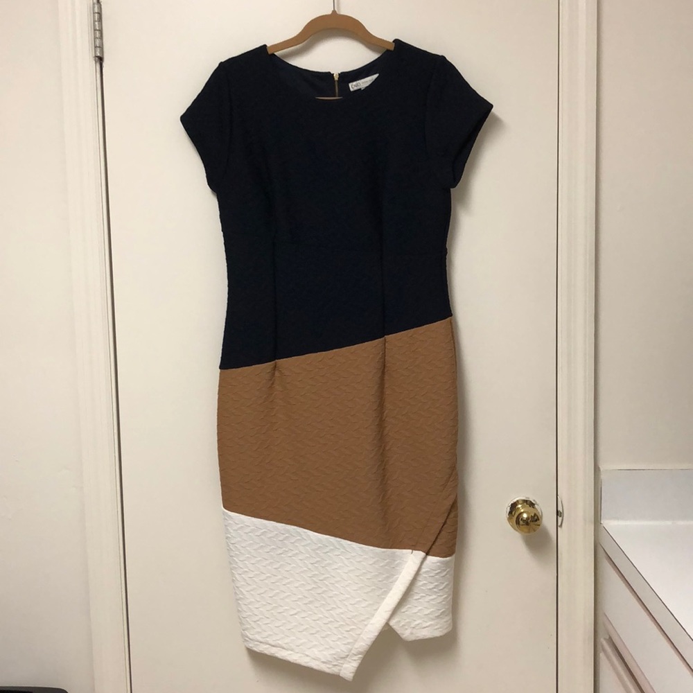 Cato tri-colored short sleeve dress.
